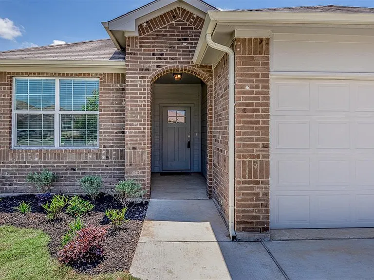 6621 Kildare Dr — Photo 4