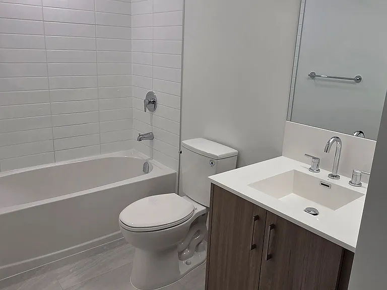 4010 Eglinton Ave W #316 — Photo 11