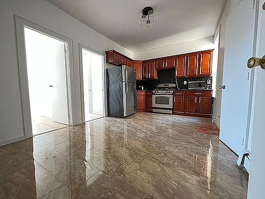 2nd image of 1279 Nostrand Ave #2F