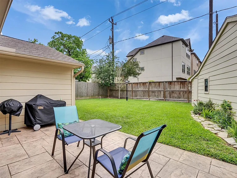2811 Quincannon Ln — Photo 27