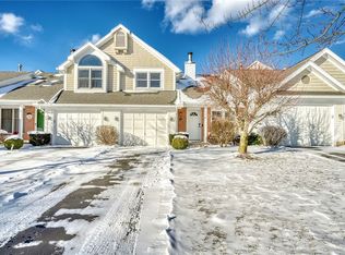 30 Scottcross Ln, Rochester, NY 14623