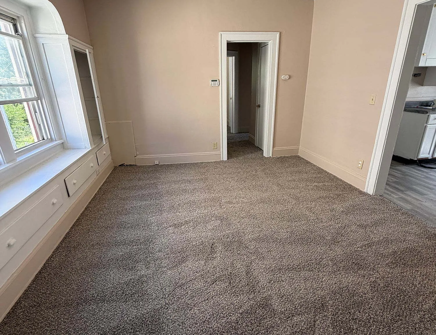 4 bed, 1482 sqft, $1,395 — Photo 4