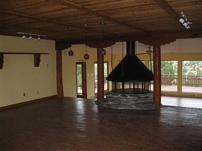 5th image of 54 Yucca Ln