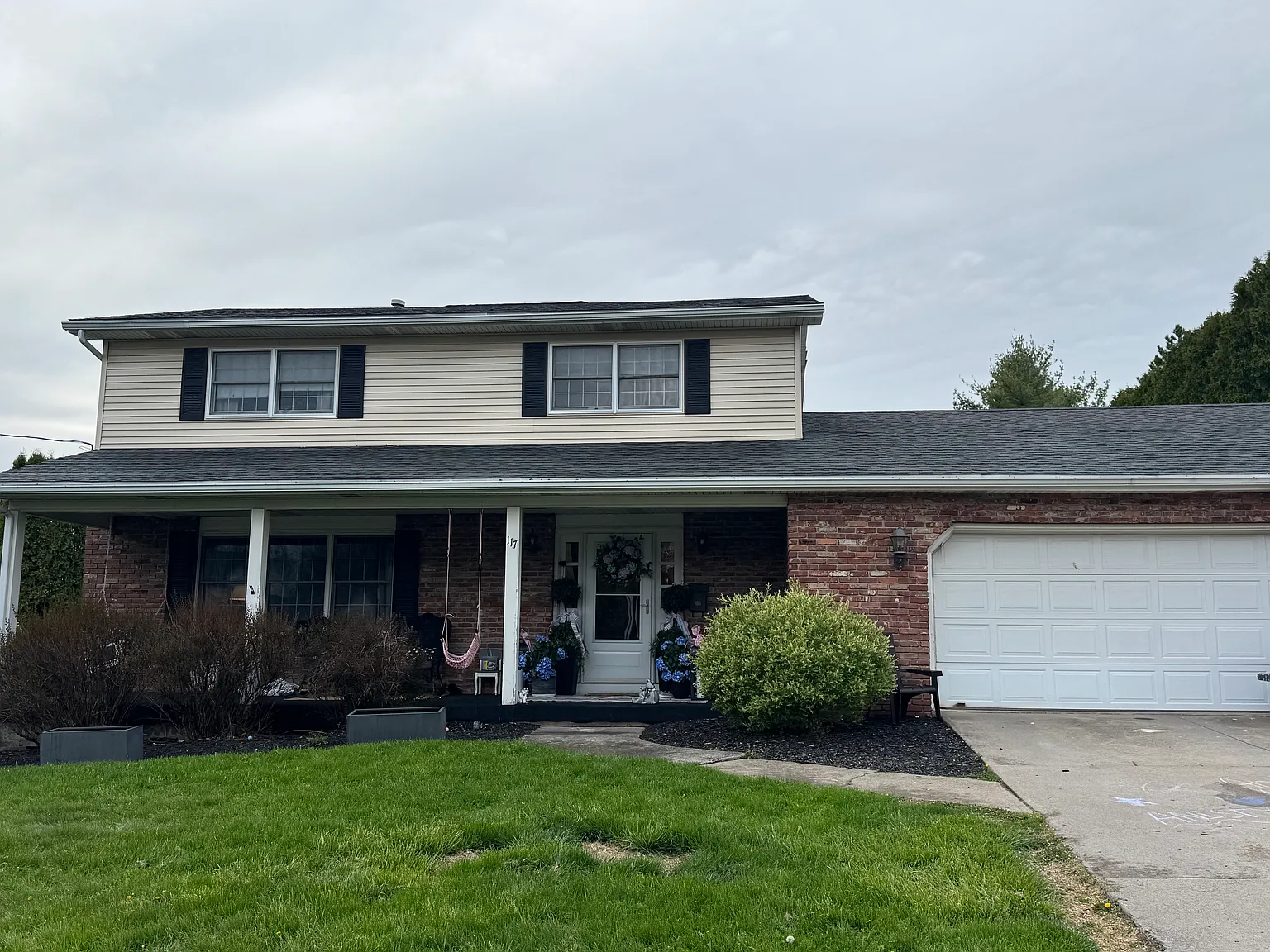 3 bed, 2700 sqft, $3,000 — Photo 4