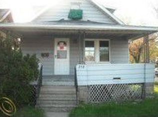 258 Pinecrest Dr, Ferndale, MI