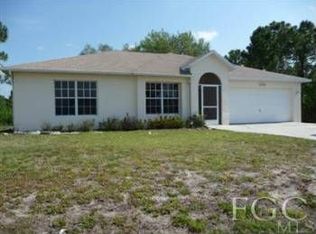 1605 W 13th St, Fort Myers, FL 33972