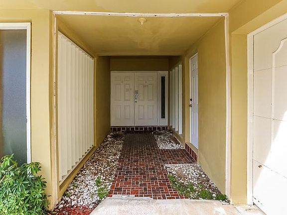 3rd image of 8560 NW 27th Dr