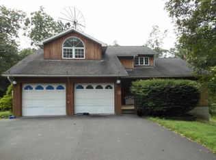 1265 Resica Falls Rd, East Stroudsburg, PA 18302