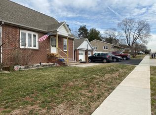 119 Netherwood Ave, Piscataway, NJ 08854