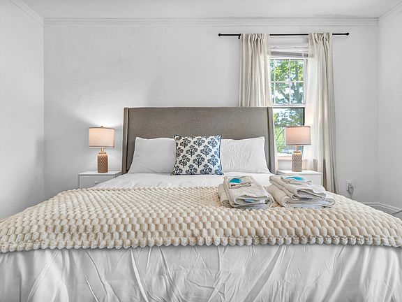 5th image of 3863 Monticello Blvd #1