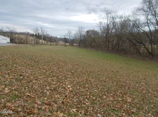 440 Mountain Lake Rd, Newport, TN 37821