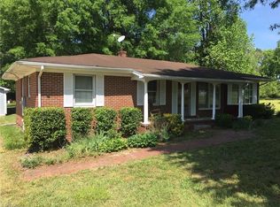 1654 Kersey Valley Rd, Archdale, NC 27263