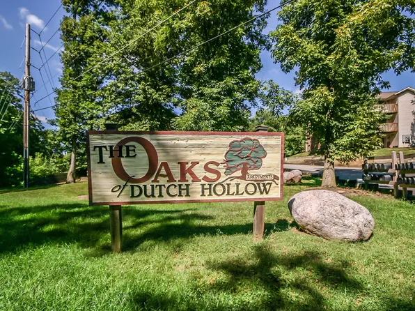 The Oaks of Dutch Hollow
