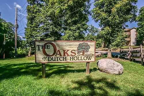 The Oaks of Dutch Hollow Photo 1