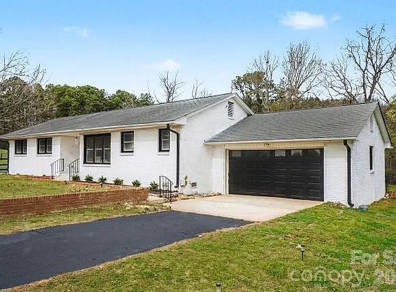 5th image of 2178 Tryon Courthouse Rd