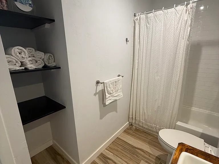 117 SE 8th St #117 — Photo 13