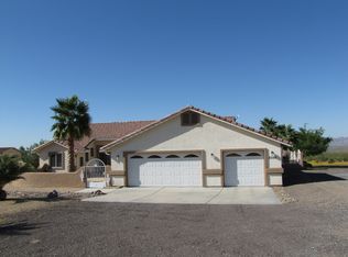 3560 W Abrigo Dr, Golden Valley, AZ 86413