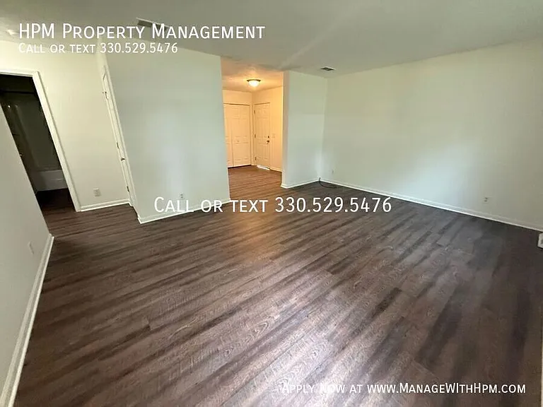 228 Bernower Ave SW #230 — Photo 3