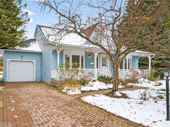 372 Silverbirch Blvd, Hamilton, ON L0R 1W0