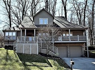 193 Walnut Hills Dr NW, Granville, OH