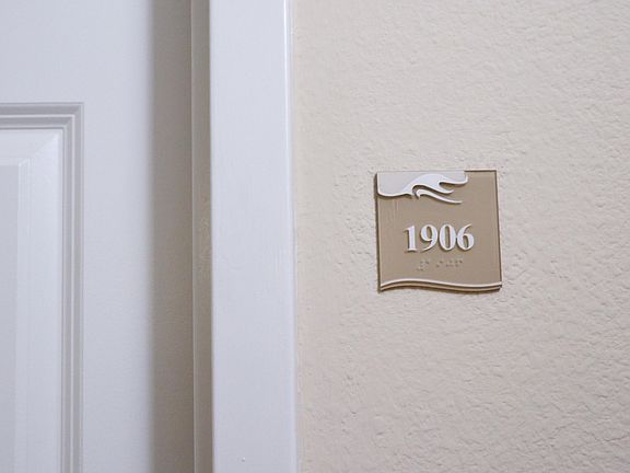 5th image of 1478 Riverplace Blvd APT 1906