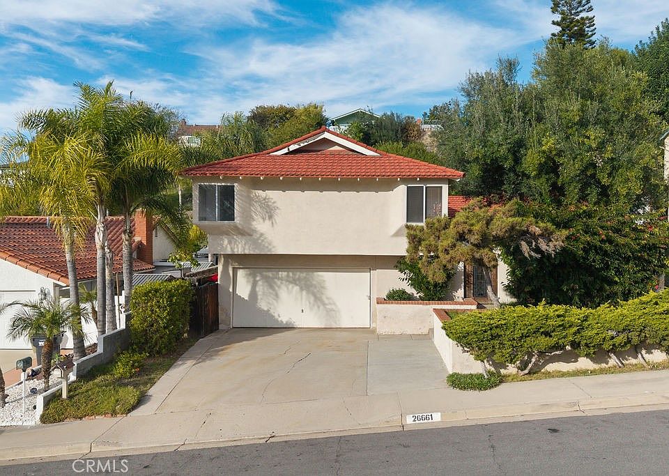 1st image of 26661 Carretas Dr