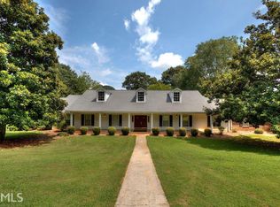 1 Benham Cres, Cartersville, GA 30120