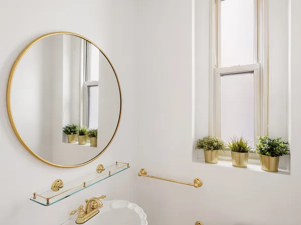 180 Riverside Drive image 13 of 14