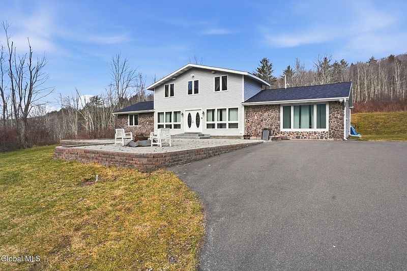 2nd image of 74 Wright Road