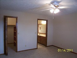 5th image of 105 Deer Creek Dr