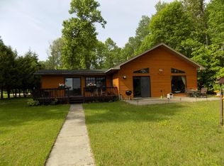 1379 Riverside Dr NW, Baudette, MN 56623