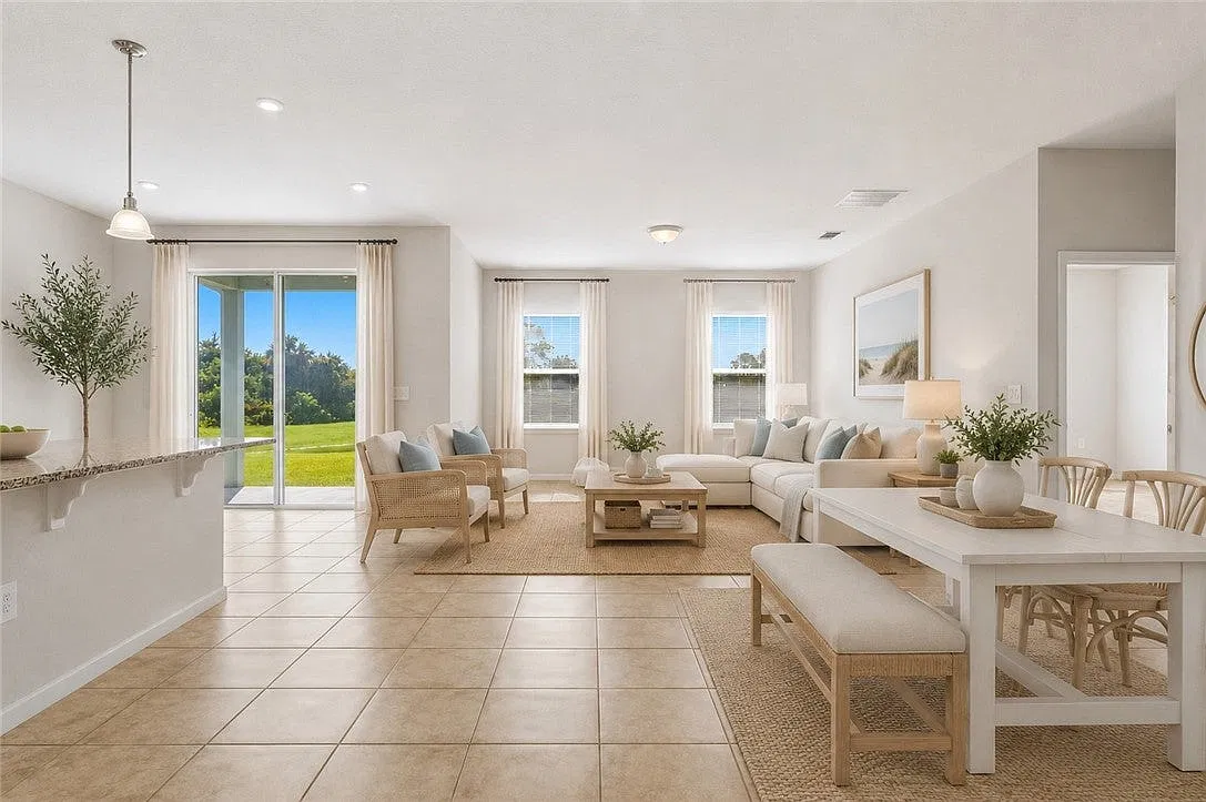 4 bed, 2017 sqft, $3,200 — Photo 3