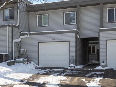 998 120th Ln NW, Coon Rapids, MN, 55448
