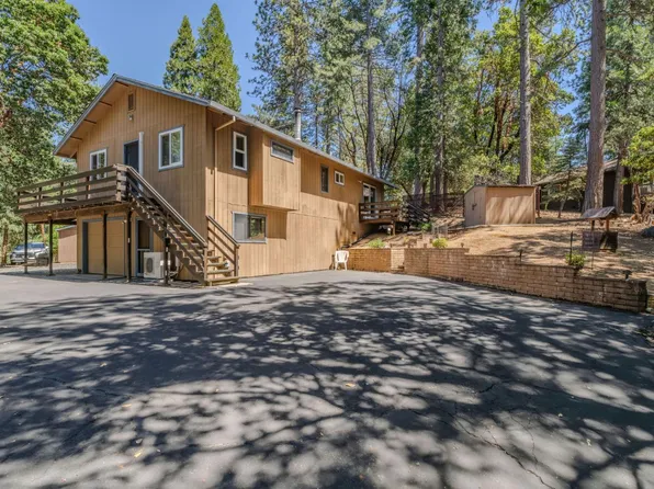 17816 N Creekside Dr, Pioneer, CA 95666