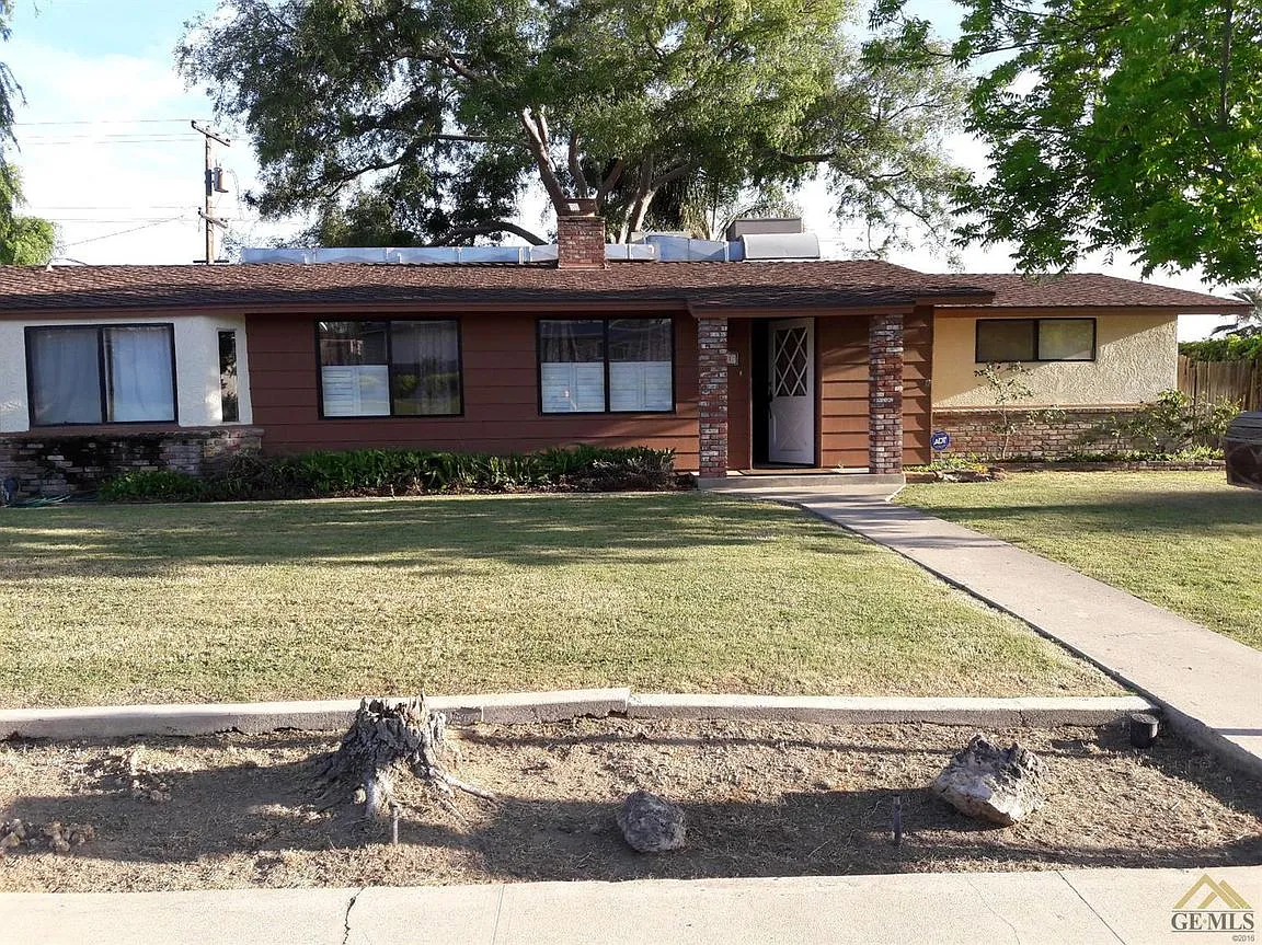 2801 University Ave photo 1