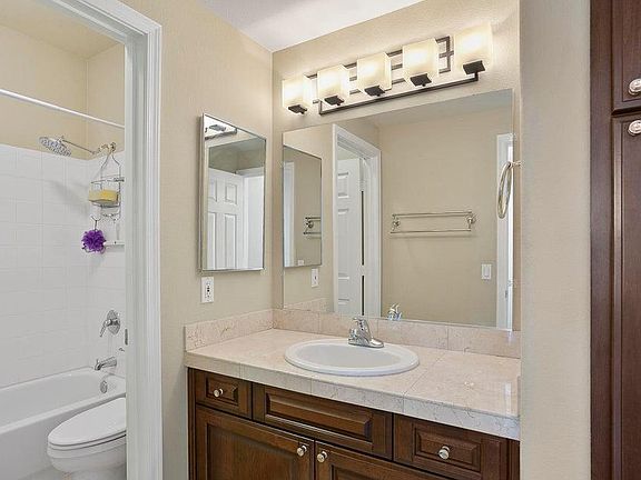 3rd image of 19777 N 76th St APT 2177