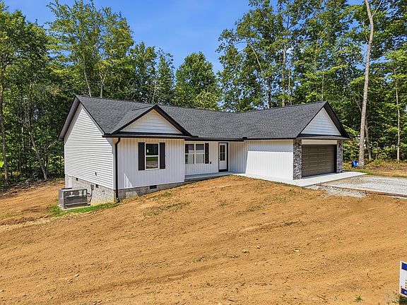 2nd image of 1020 S Lane Ct