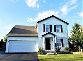 2423 N Salem Ln, Round Lake Beach, IL 60073