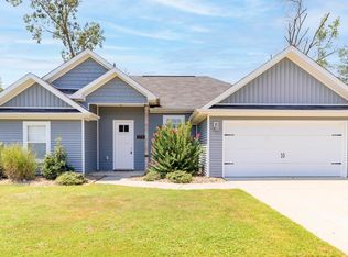 2716 Richland Hills Dr, Benton, AR 72015