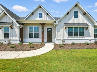 100 Rocky Top, Azle, TX 76020