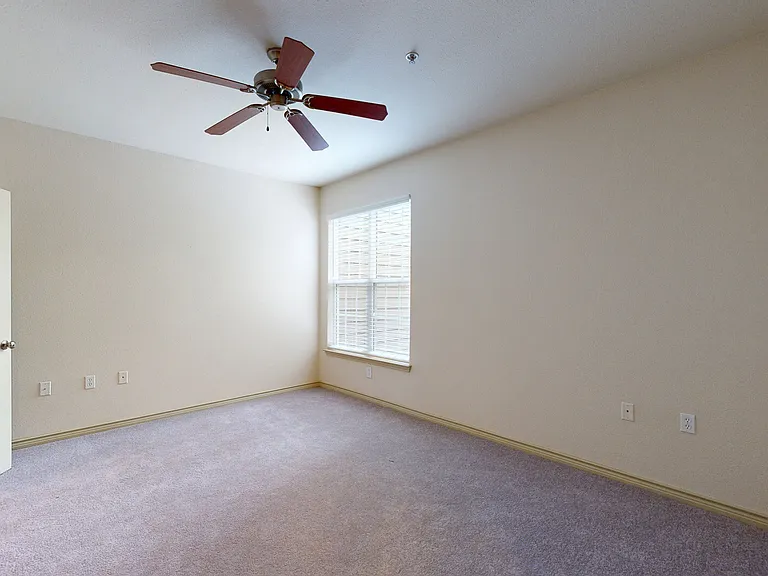 Ridge at Blue Hills — Photo 55
