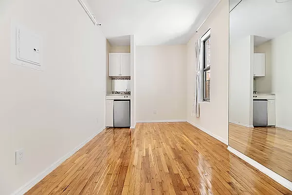 Rented by REAL New York | media 14