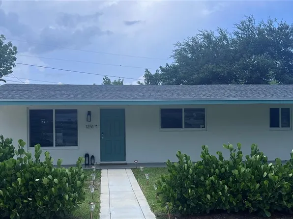 1251 NE 211th Ter, Miami, FL 33179