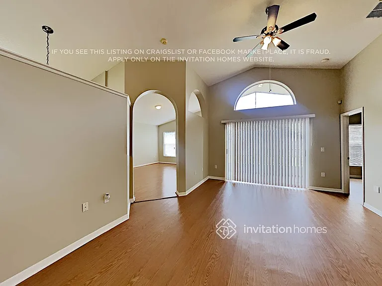 10210 Merrimac Manor Dr — Photo 3