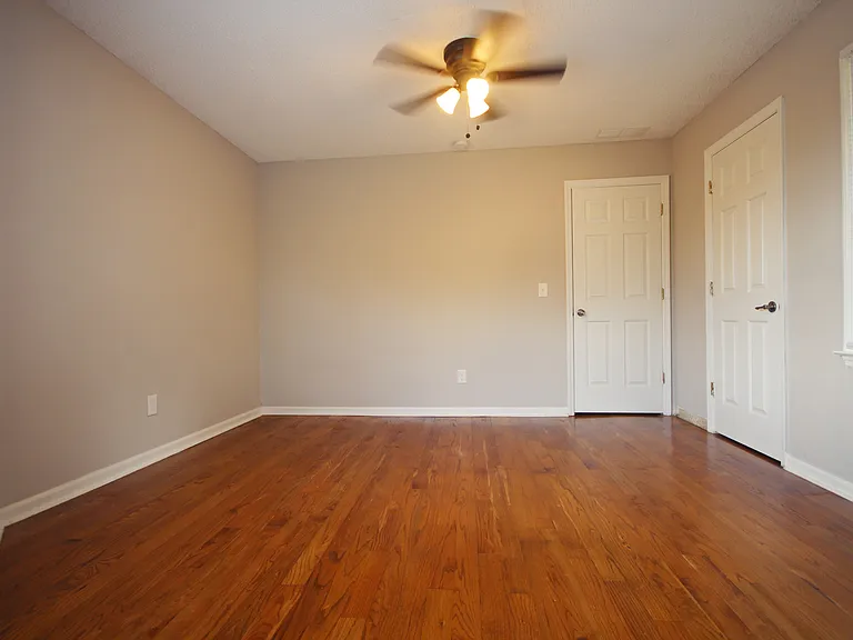 4525 Fox Creek Dr — Photo 39