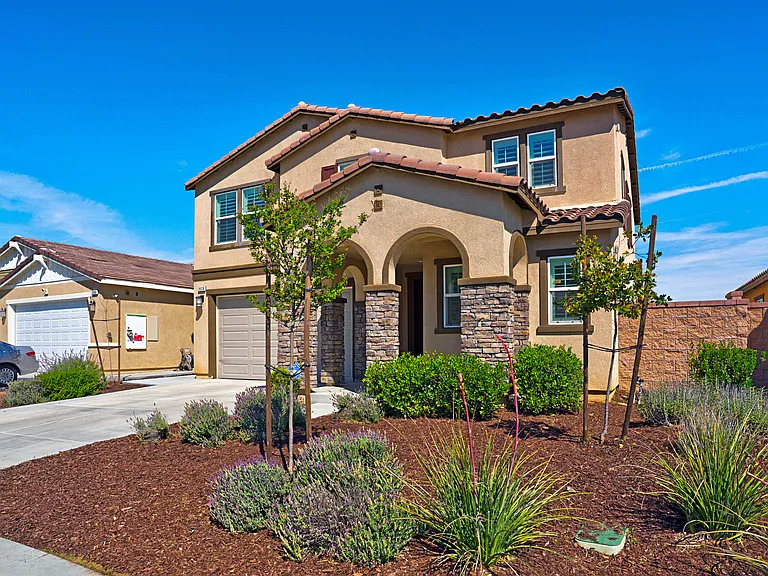 28378 Blackjack Dr — Photo 2