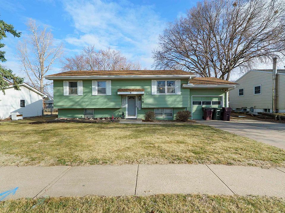 1st image of 519 E 31st St