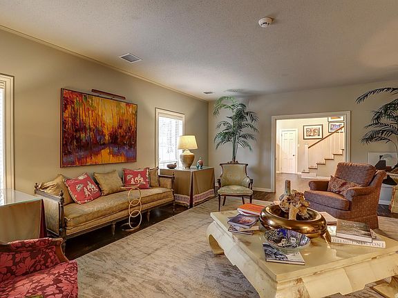 4th image of 7 Dreyer Pl