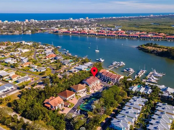 135 Marina Bay Dr, New Smyrna Beach, FL 32169