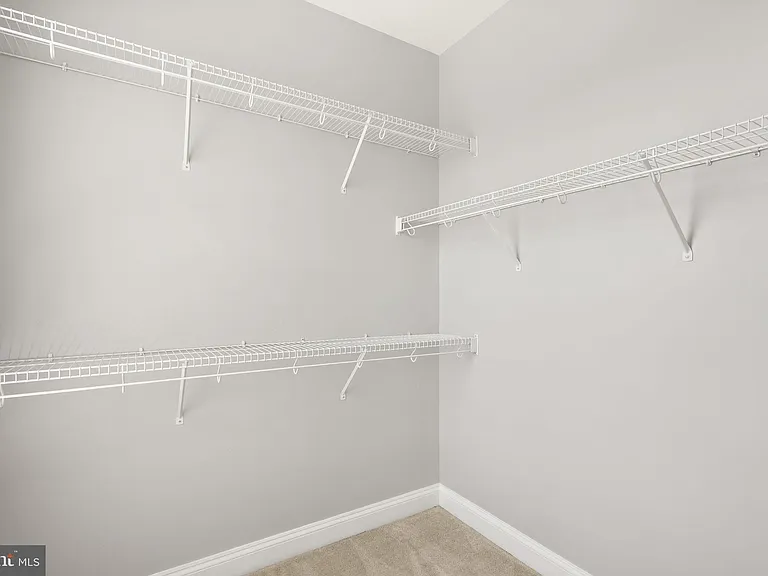242 N Summit Ave #21 — Photo 35